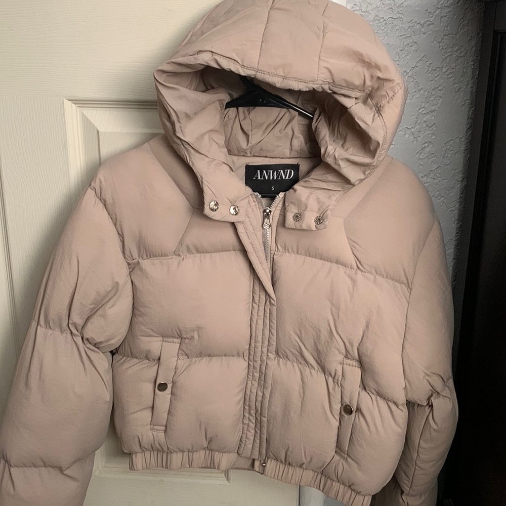 Akira cropped puffer jacket
